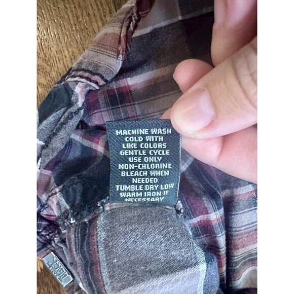 BKE Buckle Black No 48 Standard Fit Shirt Mens Large Plaid Snap Up Rockabilly - Picture 7 of 10